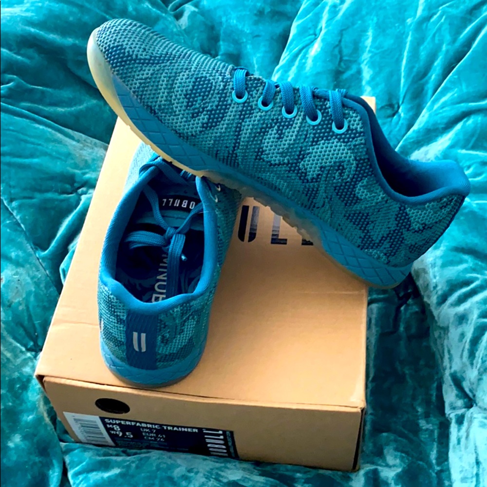 NOBULL trainers sz 9.5
